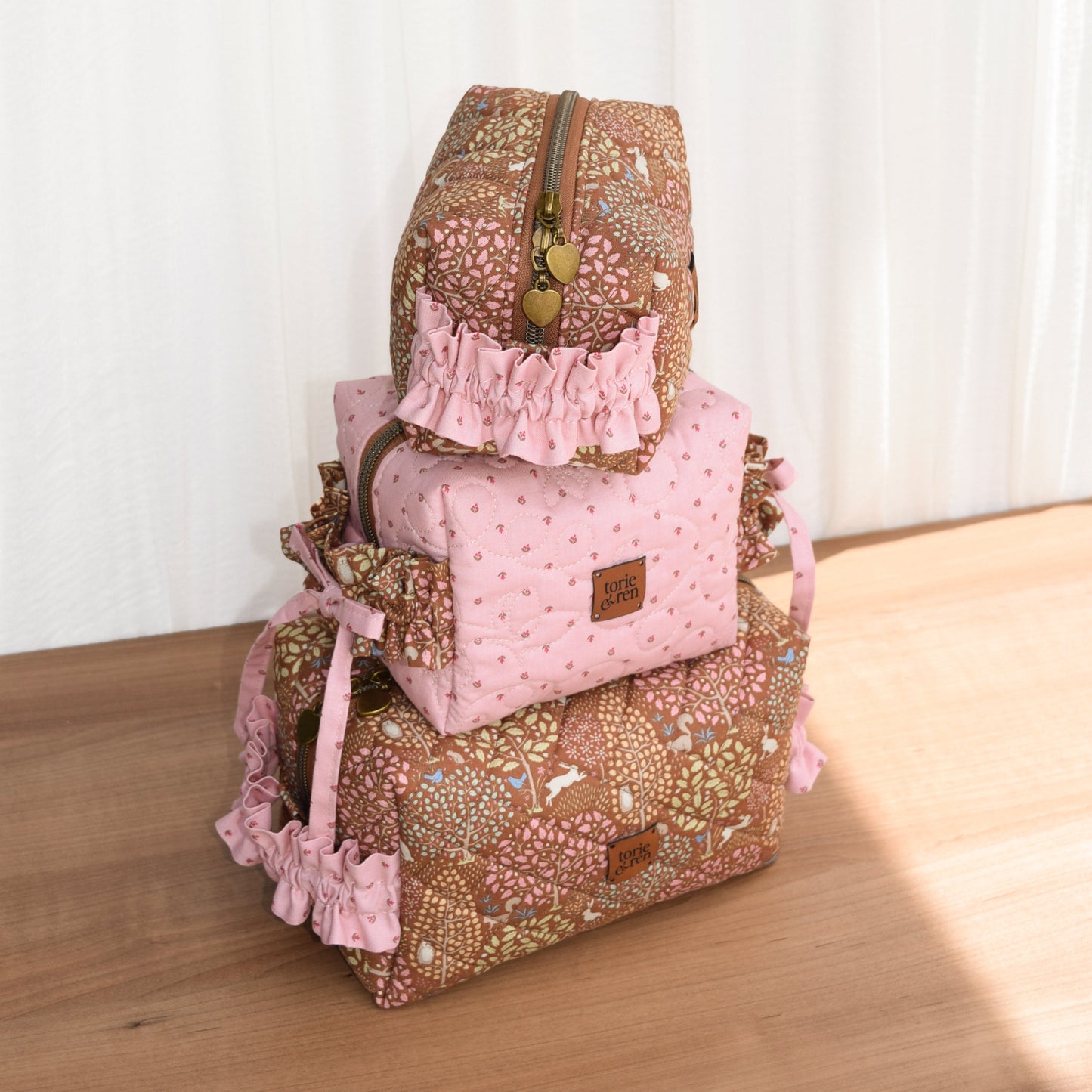 Large Premium Gracie Scrunch Box Bag Sample - Sanctuary in Caramel