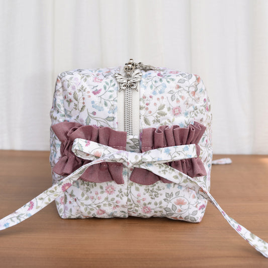 Large Premium Gracie Bow Box Bag Sample - Woodland Heart Cream